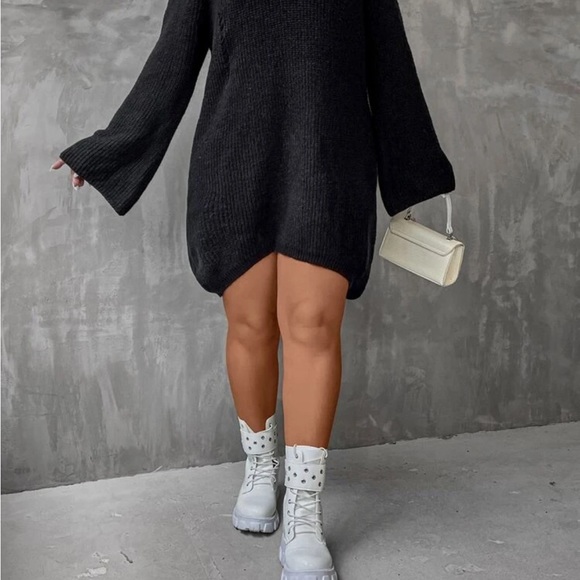 Plus Cold Shoulder Flounce
Sleeve Sweater - Picture 2 of 4